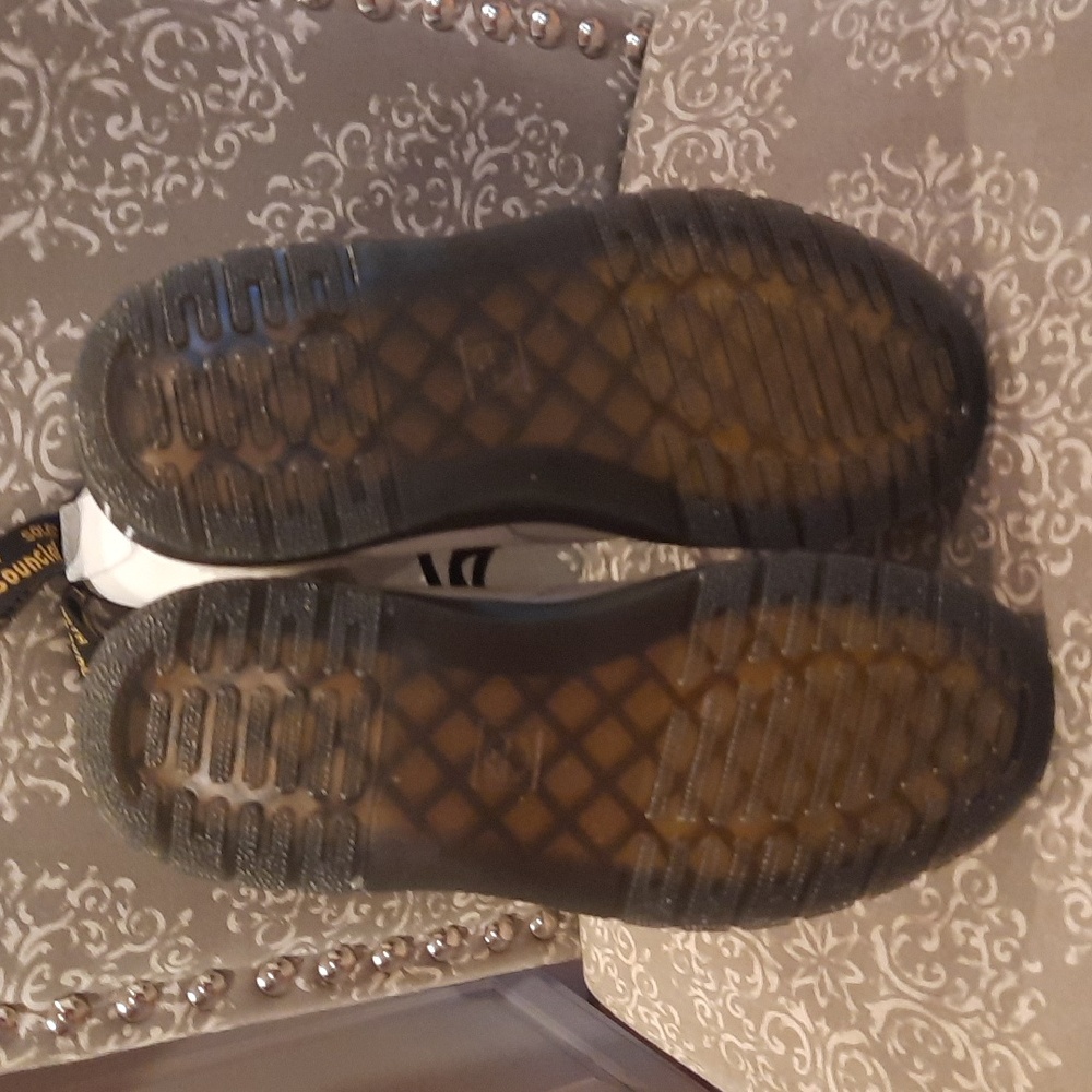 New Dr Martens Zavala combat boots - Picture 6 of 9